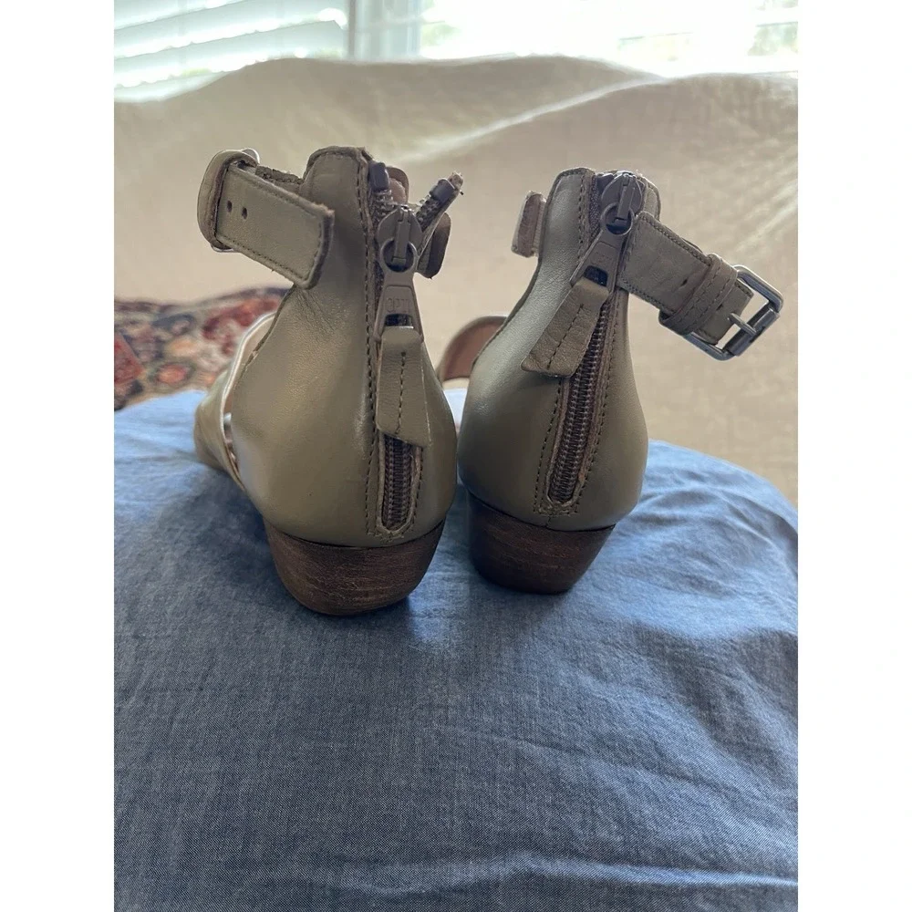 Miz Mooz - Leather Heeled Sandals - Cassie - Sage Green - 7.5-8 NWOB